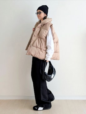 「アイテム（スニーカー）」を使った、𝕪𝕦𝕚さん（レディース・155cm・40代）の秋コーディネート