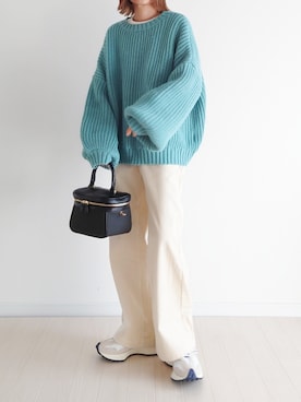 「アイテム（ショルダーバッグ）」を使った、𝕪𝕦𝕚さん（レディース・155cm・40代）の秋コーディネート