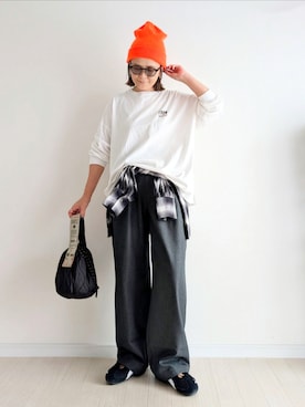 「アイテム（スラックス）」を使った、𝕪𝕦𝕚さん（レディース・155cm）の秋コーディネート