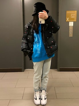 「Levi's（リーバイス）のアイテム（ダウンジャケット/コート）」を使った、βえれ・べーたβさん（レディース・159cm）の冬コーディネート