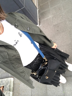 「MARC JACOBS（マークジェイコブス）のアイテム（トートバッグ）」を使った、mamena♪さん（レディース・163cm）の秋コーディネート