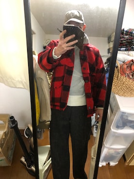 「WOOLRICH（ウールリッチ）のアイテム（パンツ）」を使った、massanさん（メンズ・188cm）の冬コーディネート