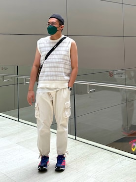 「COS（コス）のアイテム（ジャケット/アウター）」を使った、Chan CheeHongさん（メンズ・180cm）の秋コーディネート