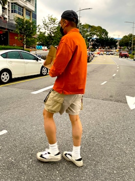 「streetsnap」｜Chan CheeHongさん（メンズ・180cm）の秋コーディネート