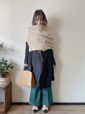 「アイテム（ネックウォーマー/スヌード）」を使った、saraさん（レディース・156cm）の冬コーディネート