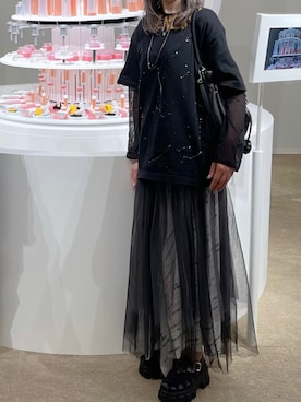 BALENCIAGAのTシャツ/カットソーを使った人気ファッション