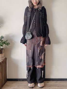 「BALENCIAGA（バレンシアガ）のアイテム」を使った、saraさん（レディース・156cm）の春コーディネート