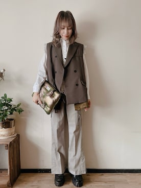 「アイテム（クラッチバッグ）」を使った、saraさん（レディース・156cm）の秋コーディネート