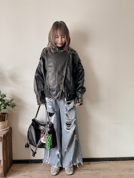 「アイテム（キーホルダー）」を使った、saraさん（レディース・156cm）の秋コーディネート