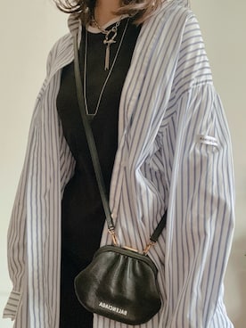 「スラックスパンツ」｜「アイテム（アクセサリー）」を使った、saraさん（レディース・156cm）の秋コーディネート