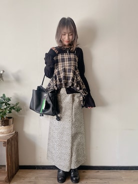 「アイテム（キーホルダー）」を使った、saraさん（レディース・156cm）の冬コーディネート