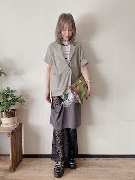 「アイテム（クラッチバッグ）」を使った、saraさん（レディース・156cm）の夏コーディネート