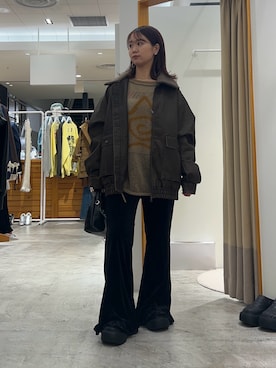 土屋莉央さんのコーディネート