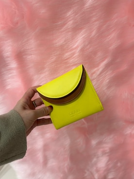 「アイテム（財布）」を使った、土屋莉央さん（レディース・151cm）の冬コーディネート