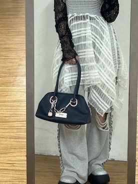 土屋莉央さんのコーディネート