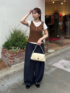 「CIAOPANIC（チャオパニック）のアソート柄コンパクトカラーTee（Tシャツ/カットソー、ホワイト系）」を使った、土屋莉央さん（レディース・151cm）の夏コーディネート