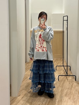 「アイテム（スウェット）」を使った、土屋莉央さん（レディース・151cm・20代）の秋コーディネート