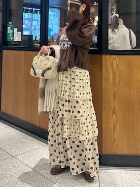 土屋莉央さんのコーディネート