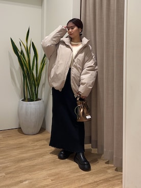「アイテム（ダウンジャケット/コート）」を使った、土屋莉央さん（レディース・151cm・20代）の秋コーディネート