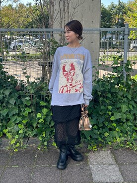 「アイテム（スウェット）」を使った、土屋莉央さん（レディース・151cm・20代）の秋コーディネート