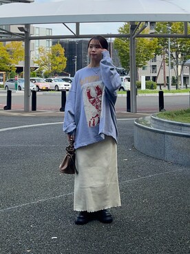「アイテム（スウェット）」を使った、土屋莉央さん（レディース・151cm・20代）の秋コーディネート