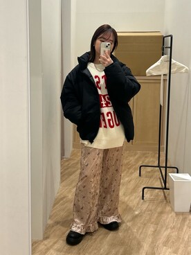「アイテム（ダウンジャケット/コート）」を使った、土屋莉央さん（レディース・151cm・20代）の冬コーディネート