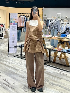 「QUEEN SHOP（クイーンショップ）の01099570 （S）（タンクトップ、ホワイト系）」を使った、QUEEN SHOPさん（レディース・158cm）の秋コーディネート