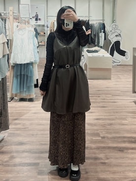 「QUEEN SHOP（クイーンショップ）のアイテム」を使った、QUEEN SHOPさん（レディース・165cm）の秋コーディネート