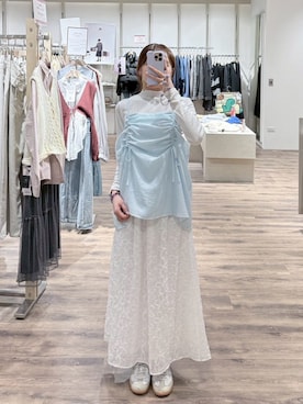 「QUEEN SHOP（クイーンショップ）の01099520（キャミソール、ブルー系）」を使った、QUEEN SHOPさん（レディース・166cm）の春コーディネート