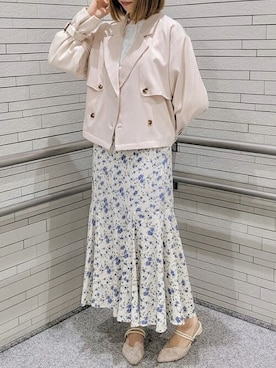 「トレンチ」｜「アイテム（ワンピース/ドレス）」を使った、ASTORIA ODIER（アストリア オディール）さん（レディース・162cm）の春コーディネート