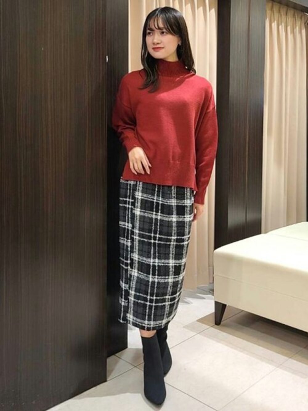 「ニット、アンゴラニット、冬コーデ、アンゴラ、ハイネックニット、低身長、astoria odier、低身長コーデ、アストリアオディール、ASTORIAODIER」｜「ASTORIA ODIERのアンゴラライクハイネックニット（ニット/セーター、レッド系）」を使った、ASTORIA ODIER（アストリア オディール）さん（レディース・153cm）の冬コーディネートの1枚目の写真