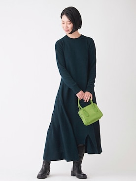 「アイテム（ハンドバッグ、グリーン系）」を使った、LANVIN en Bleu STAFFさん（レディース・167cm）の秋コーディネート