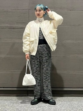 「Ray BEAMS（レイビームス）のアイテム（MA-1）」を使った、Ray BEAMSさん（レディース・163cm）の秋コーディネート
