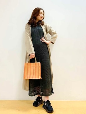 「BEAMS」｜「アイテム（トレンチコート）」を使った、BEAMS HEART WOMENさん（レディース・163cm）の春コーディネート