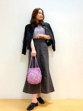 「BEAMS」｜「アイテム（ライダースジャケット）」を使った、BEAMS HEART WOMENさん（レディース・163cm）の春コーディネート