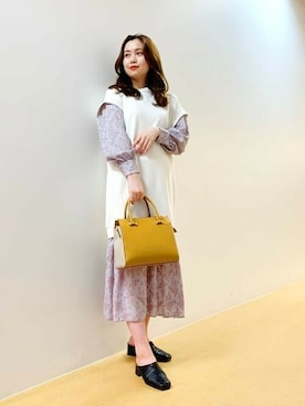 「BEAMS」｜「アイテム（ボストンバッグ）」を使った、BEAMS HEART WOMENさん（レディース・163cm）の春コーディネート