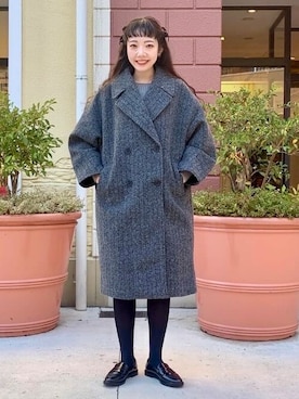 「BEAMS」｜「アイテム（チェスターコート）」を使った、BEAMS HEART WOMENさん（レディース・163cm）の冬コーディネート