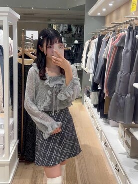 「MAJESTIC LEGON（マジェスティックレゴン）の2WAYデコリボンスニーカー（Sneakers、ホワイト系）」を使った、Eri.さん（レディース・158cm）の春コーディネート