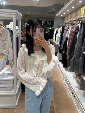「MAJESTIC LEGON（マジェスティックレゴン）のパールスリットデニム（Denim pants、ブルー系）」を使った、Eri.さん（レディース・158cm）の春コーディネート