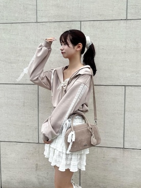 「MAJESTIC LEGON（マジェスティックレゴン）のアイテム」を使った、Eri.さん（レディース・158cm）の秋コーディネート