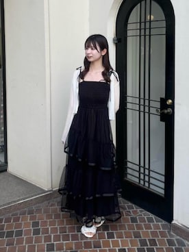 「MAJESTIC LEGON（マジェスティックレゴン）のローヒールフリルビジューサンダル（サンダル、ホワイト系）」を使った、Eri.さん（レディース・158cm）の夏コーディネート