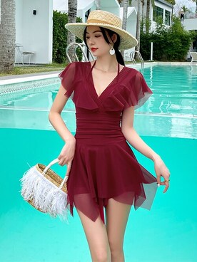 「アイテム（水着、レッド系）」を使った、OSYAREVOさん（レディース・172cm）の春コーディネート