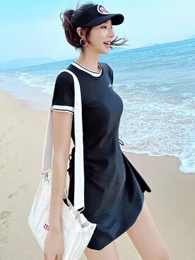「海」｜「アイテム（その他）」を使った、OSYAREVOさん（レディース・168cm）の秋コーディネート