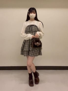 「MAJESTIC LEGON（マジェスティックレゴン）のアイテム」を使った、マジェスティックレゴン横浜ジョイナス店スタッフさん（レディース・155cm）の秋コーディネート