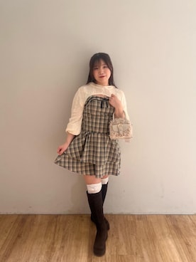 「MAJESTIC LEGON（マジェスティックレゴン）のアイテム」を使った、Ayumiさん（レディース・150cm）の秋コーディネート
