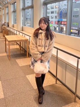 「MAJESTIC LEGON（マジェスティックレゴン）のアイテム」を使った、Ayumiさん（レディース・150cm）の秋コーディネート