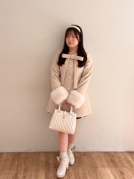 「アイテム（その他アウター、ピンク系）」を使った、Ayumiさん（レディース・150cm）の冬コーディネート