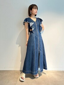 リリーブラウン　フロントファスナーフリルワンピース LILY BROWN（リリーブラウン）の「フロントファスナーフリル