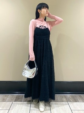 「アイテム（アクセサリー、グリーン系）」を使った、USAGI ONLINEさん（レディース・156cm）の秋コーディネート