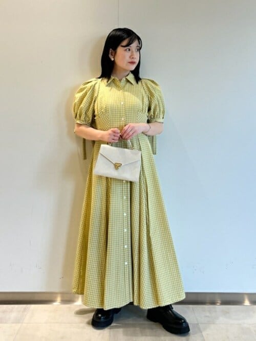 LILY BROWN（リリーブラウン）の「ボリュームスリーブシャツ
